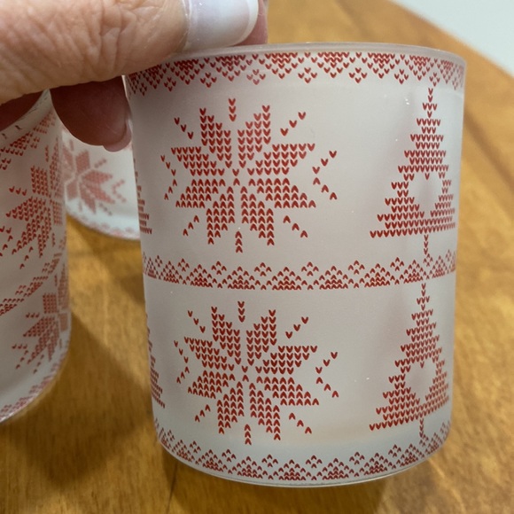 NWT. Yankee Candle, set of 4 votive candle holders. - Picture 2 of 7